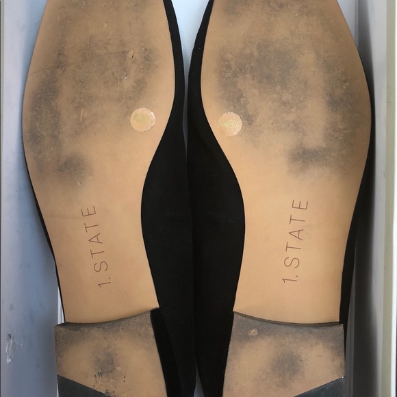 EUC - Women’s leather loafers - Picture 3 of 5